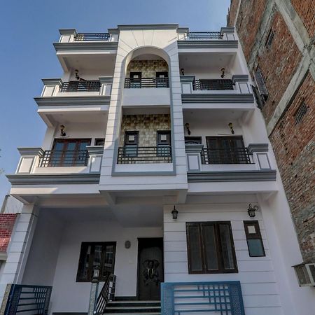 Hotel Collection O The Lemongrass Prayagraj Exterior foto